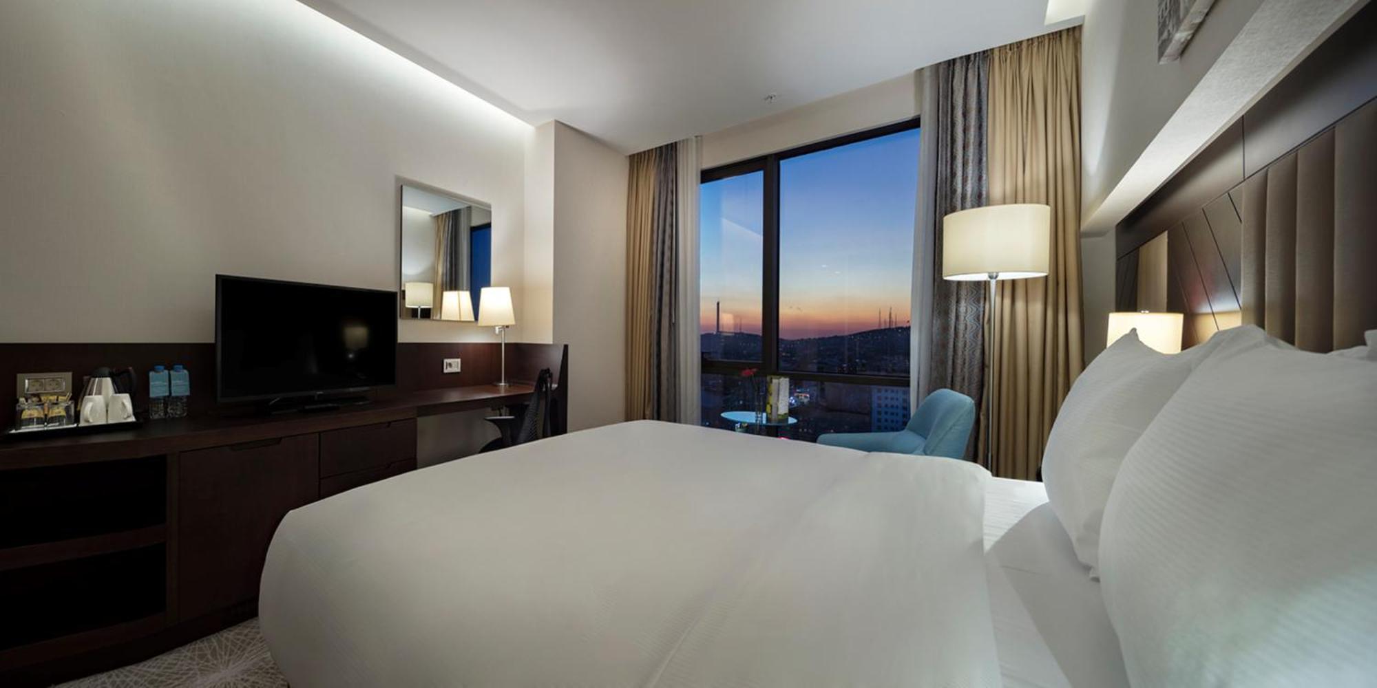 Hotel Doubletree By Hilton Istanbul Umraniye Chambre photo