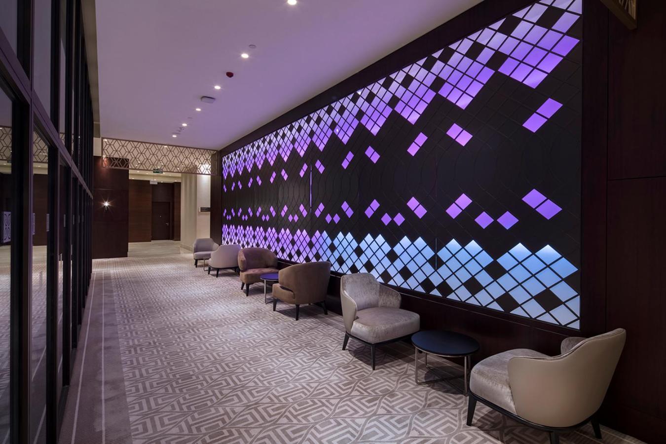 Hotel Doubletree By Hilton Istanbul Umraniye Extérieur photo The lobby of the hotel