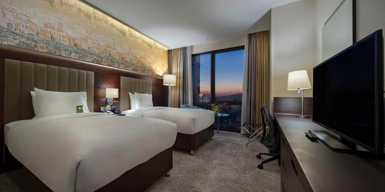 Hotel Doubletree By Hilton Istanbul Umraniye Extérieur photo Deluxe room