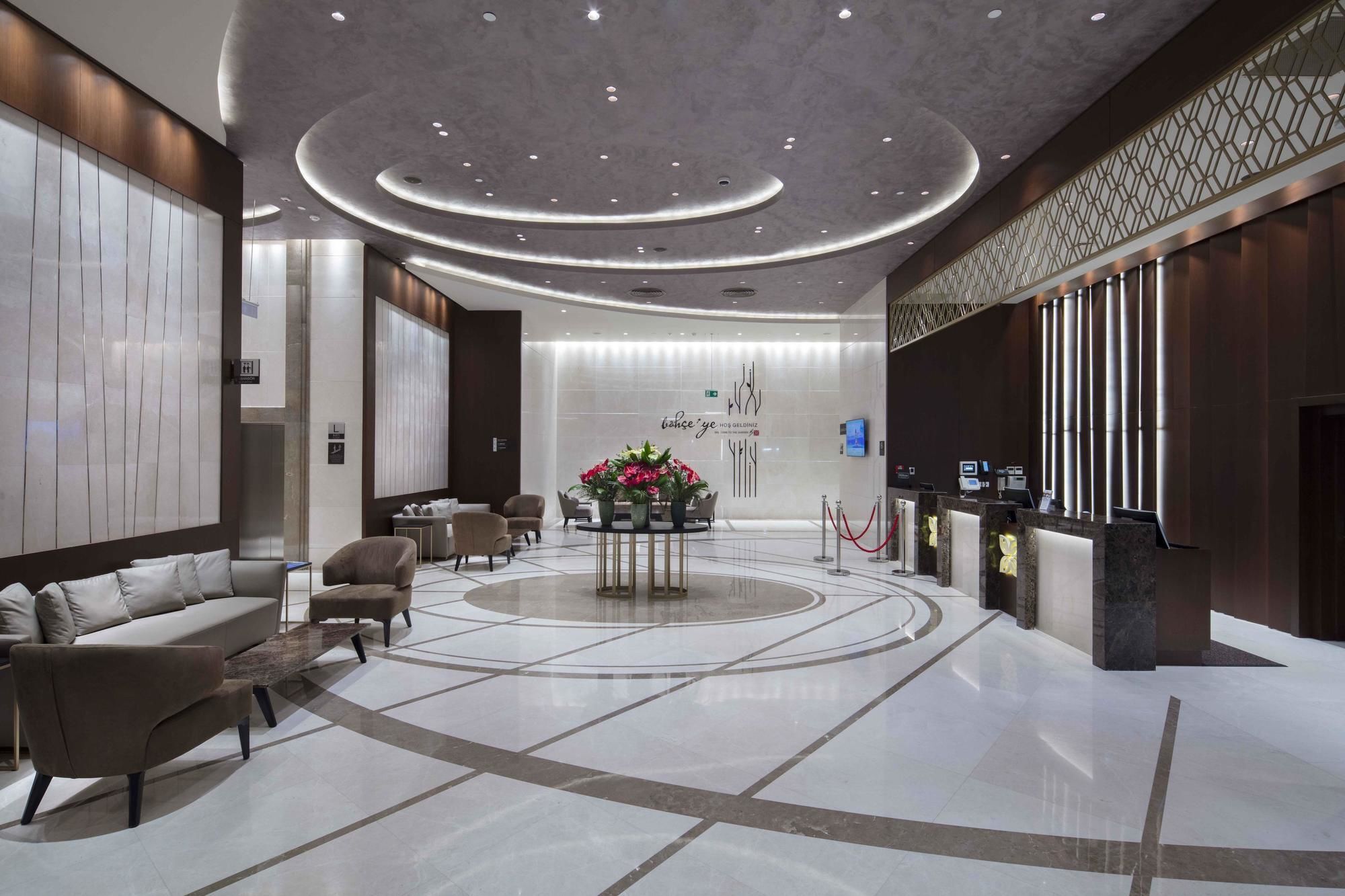 Hotel Doubletree By Hilton Istanbul Umraniye Extérieur photo Lobby